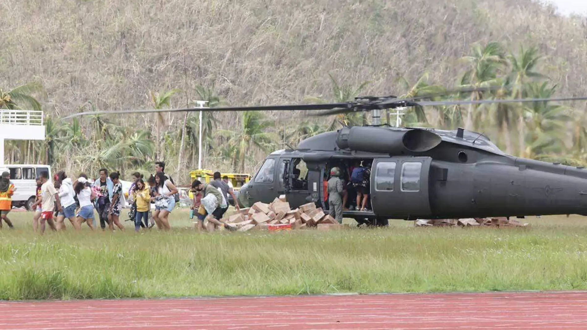 Filipinas ejército tifon-AFP